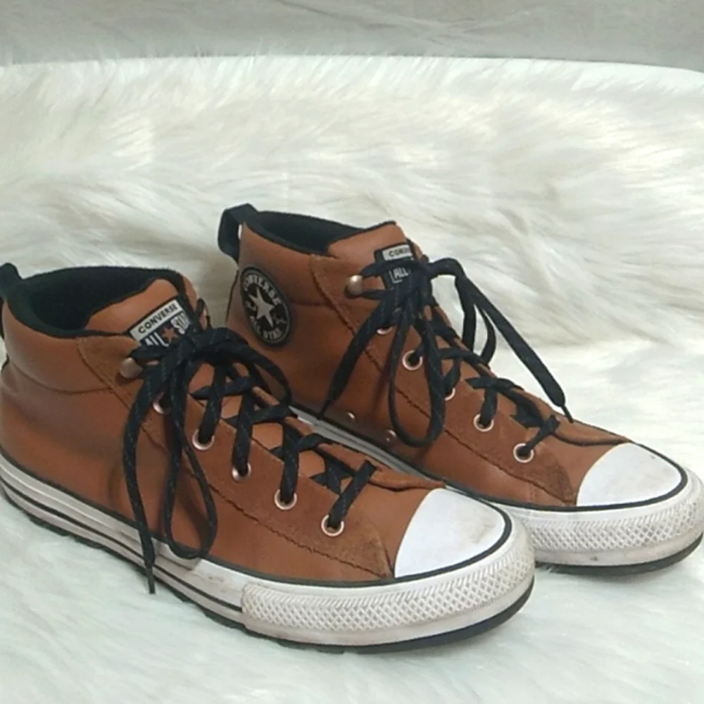 SALE! Converse Chuck Taylor All Star Hi Top Shoes Sz.11.5 Gently Worn (#333) - Picture 1 of 15